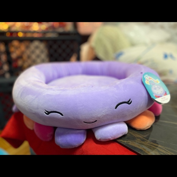 Squishmallow pet bed! - Picture 2 of 2